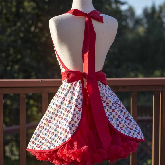 Where's Waldo Handmade 50's Style Pin-up apron - One of a kind! - Picture 5 of 8